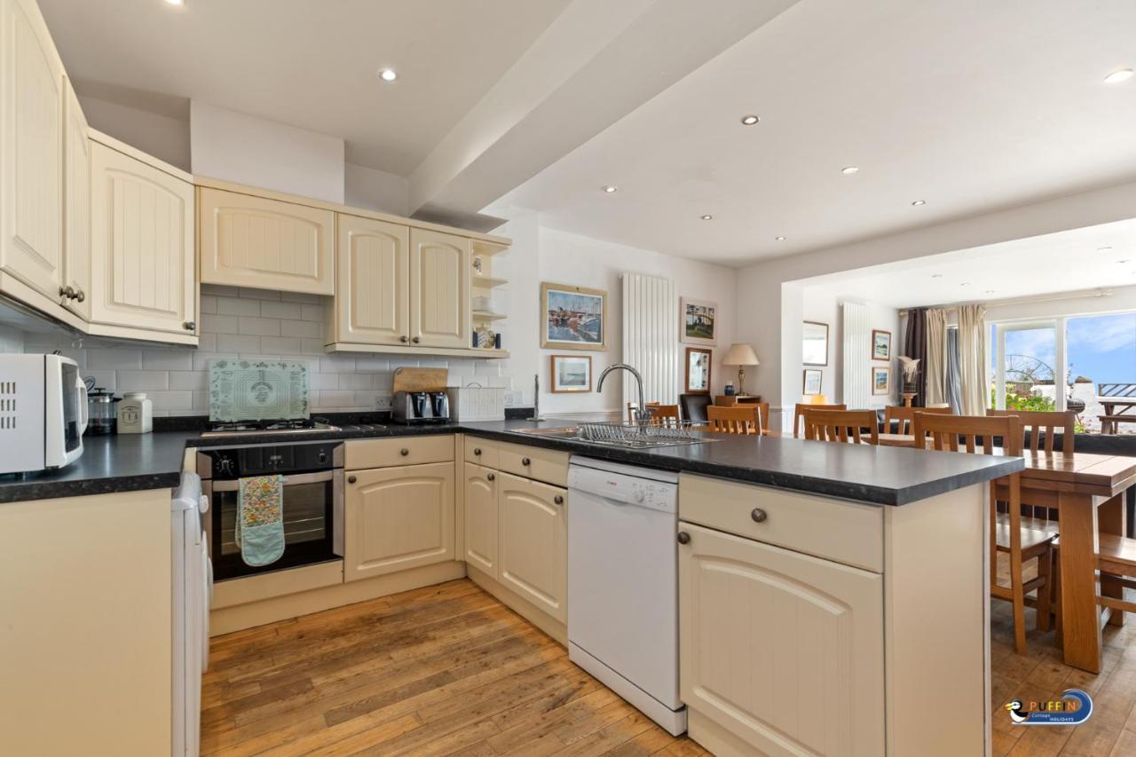 Kilmore - Beach Front House, Direct Beach Access, Spectacular Sea Views Saundersfoot Ngoại thất bức ảnh